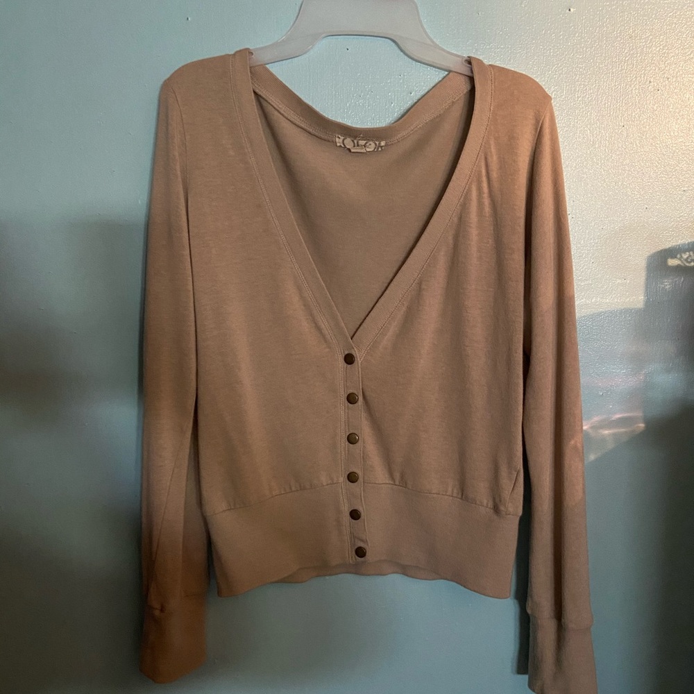Tan Cardigan✨ - Picture 5 of 5